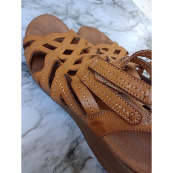 Baretraps Faux Leather Sandals Size 9M - Picture 9 of 10